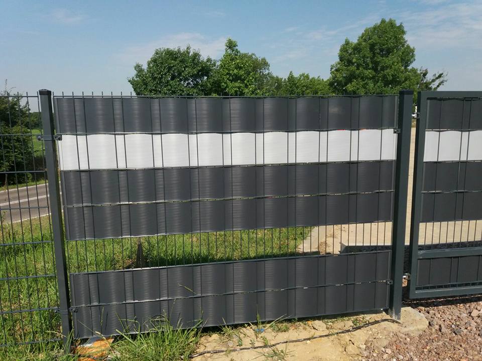 Taśmy maskujące na ogrodzeniu panelowym – QubeFence Śląsk